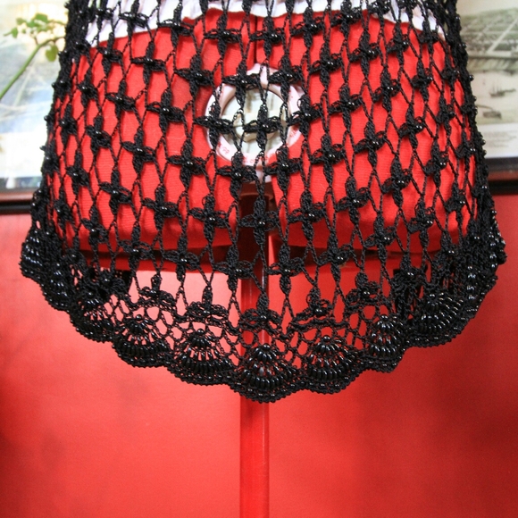 Black Open-Knit Vest - Picture 5 of 7